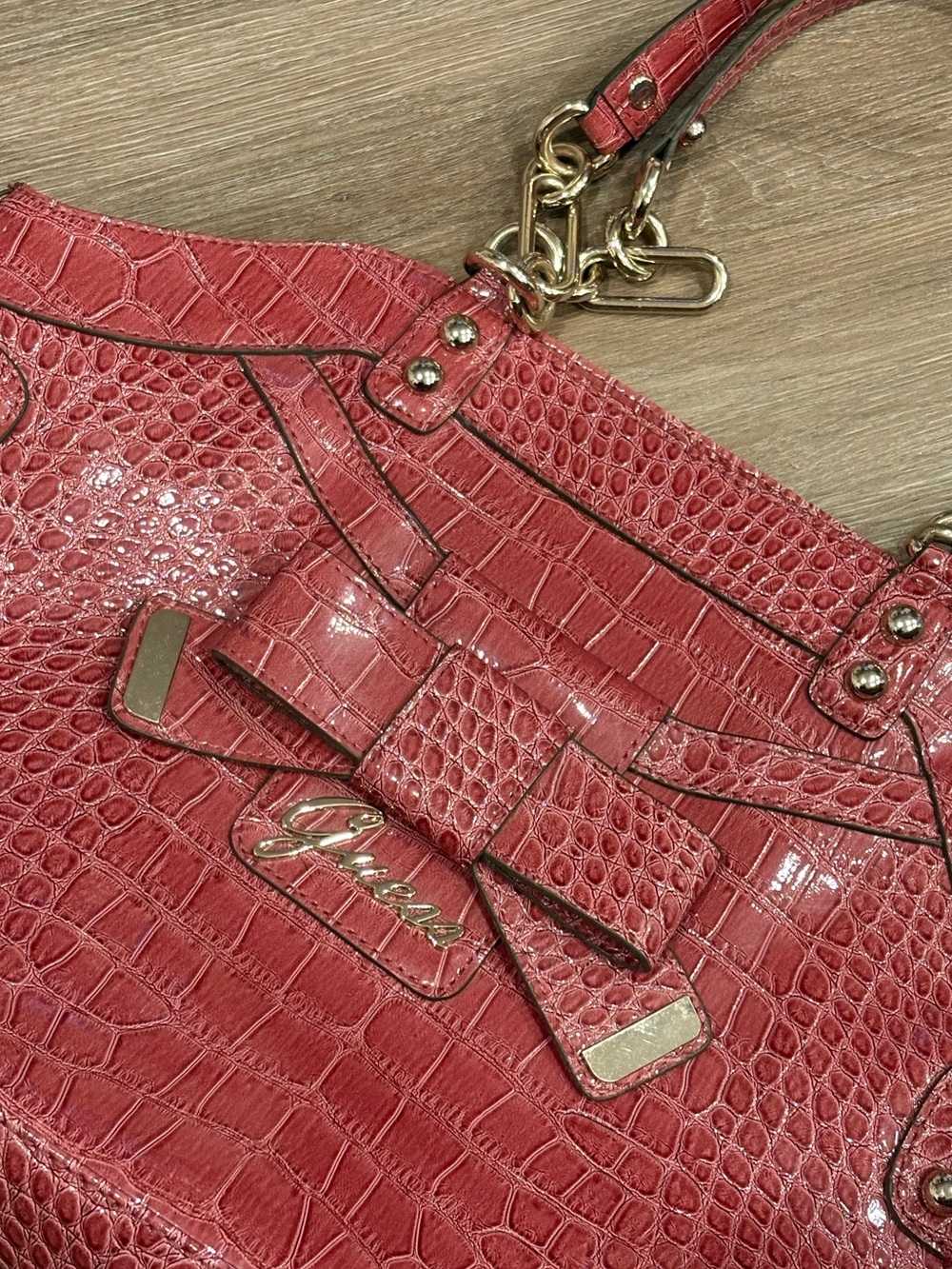 Guess | Raspberry Snake Skin Leather Purse | Large - Picture 3 of 8
